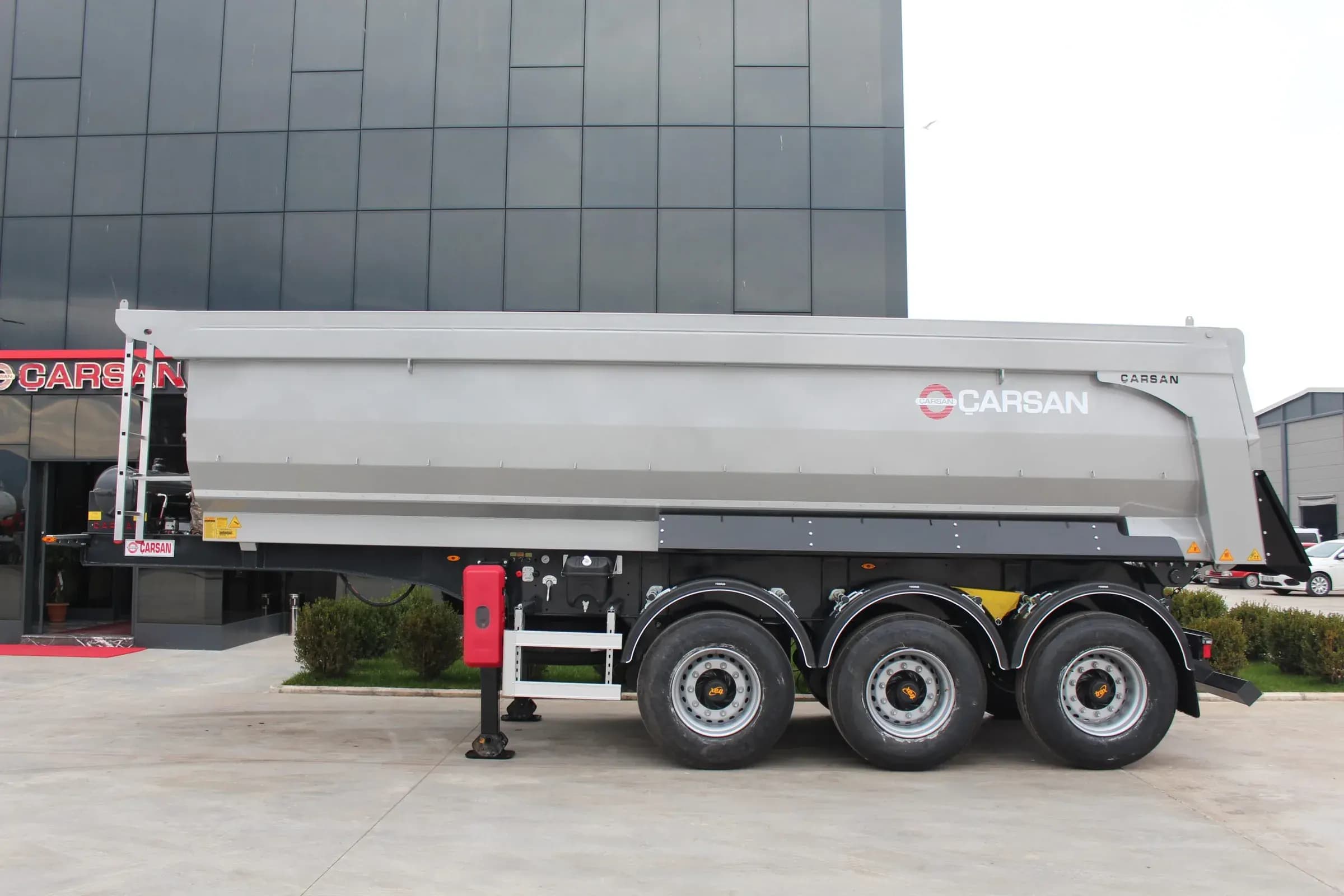 Çarsan Treyler Damper Treyler - tipper trailer üretim ve teslimat fotoğrafı